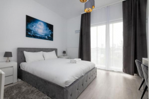 Wola Chic Studios, Warsaw